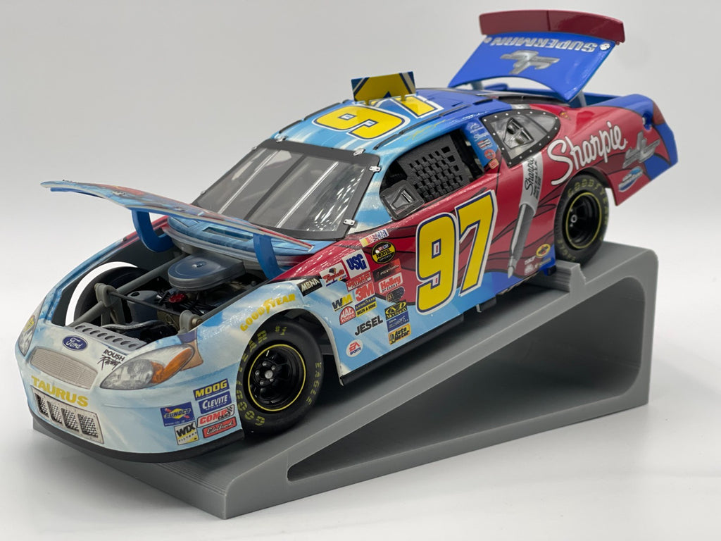 Kurt Busch #97 Superman/Justice League/Sharpie 2004 Taurus Team Caliber 1/7560