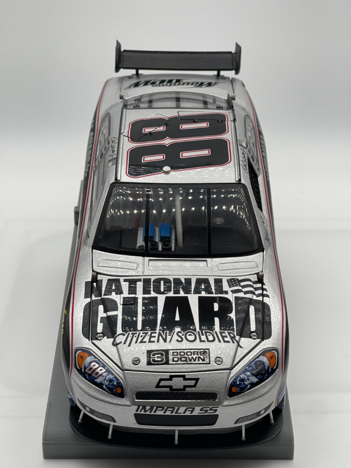 Dale Earnhardt Jr. #88 National Guard Citizen Soldier 2008 Impala SS 1:24 - original photograph 4