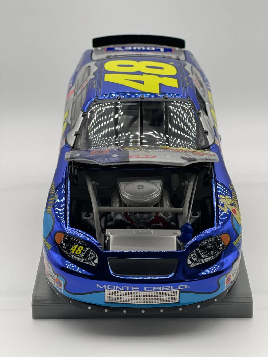 Jimmie Johnson #48 Lowe's SpongeBob 2003 Monte Carlo Color Chrome 1/1008 - original photograph 3