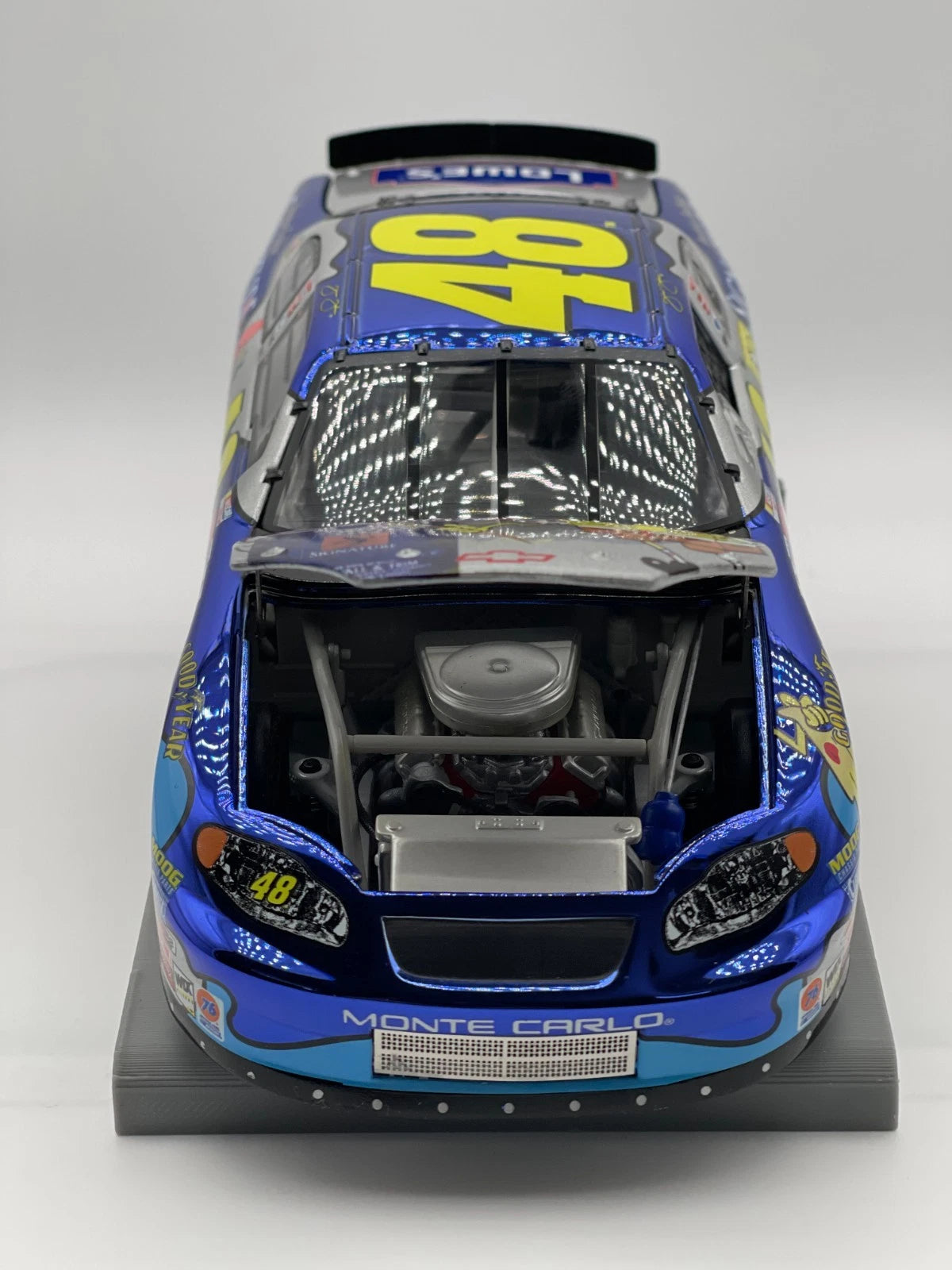 Jimmie Johnson #48 Lowe's SpongeBob 2003 Monte Carlo Color Chrome 1/1008 - original photograph 3