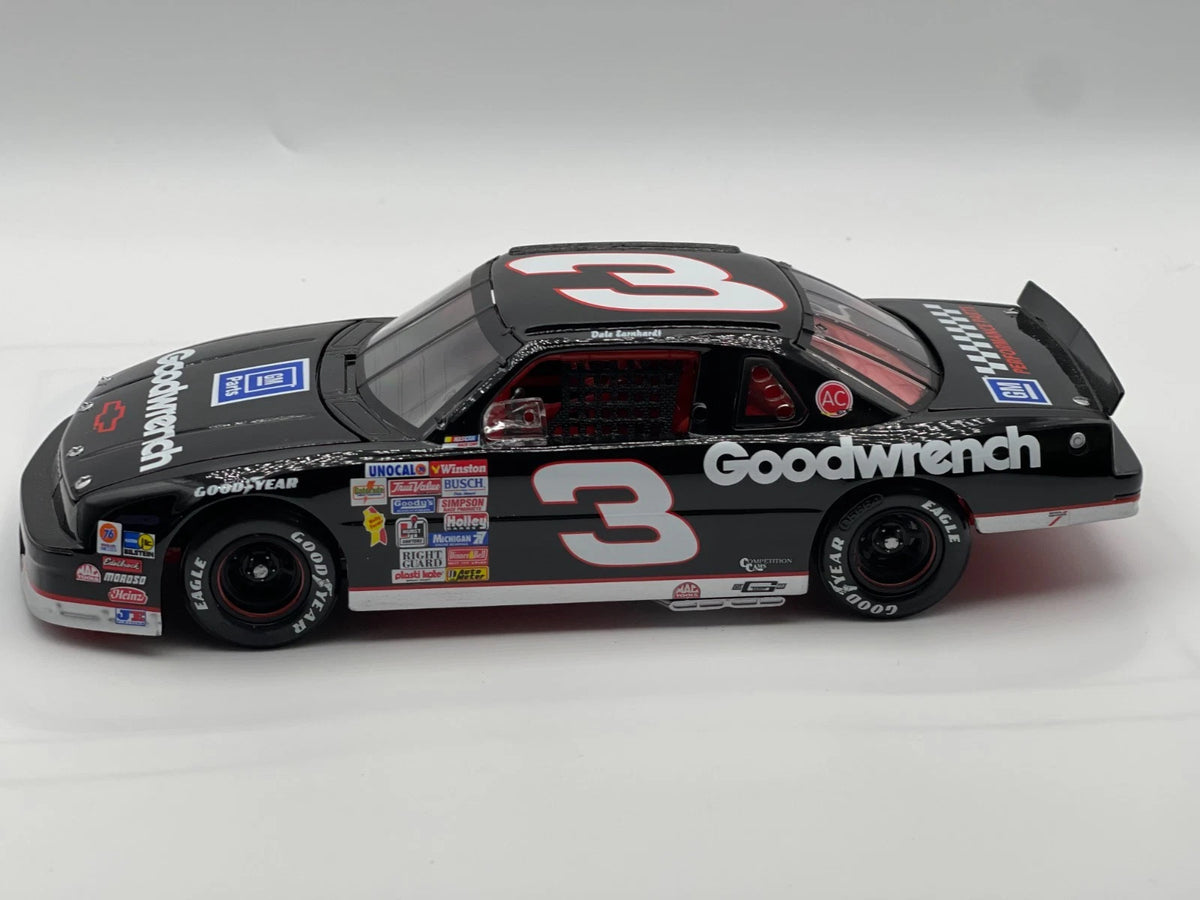 Dale Earnhardt #3 GM Goodwrench 1990 Lumina 4X Champion 1:24 NASCAR - original photograph 5