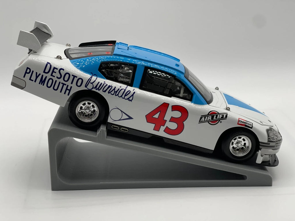 Richard Petty #43 1st Win 1959 Plymouth 2008 Charger 1:24 NASCAR 1/1143 - original photograph 6