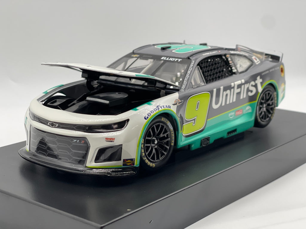 Chase Elliott #9 UniFirst Throwback 2025 Chevrolet 1:24 1/504 NASCAR Diecast