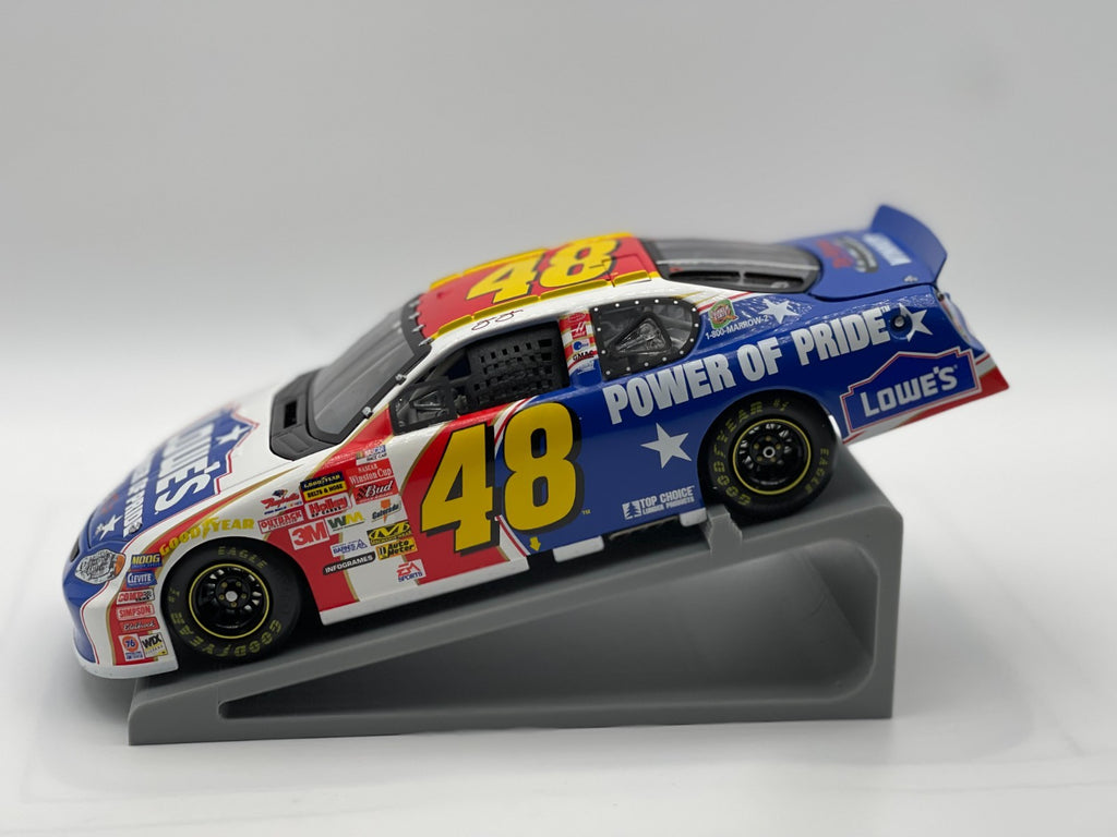 Jimmie Johnson #48 Lowe's Power of Pride 2003 Monte Carlo Team Caliber 1/2400