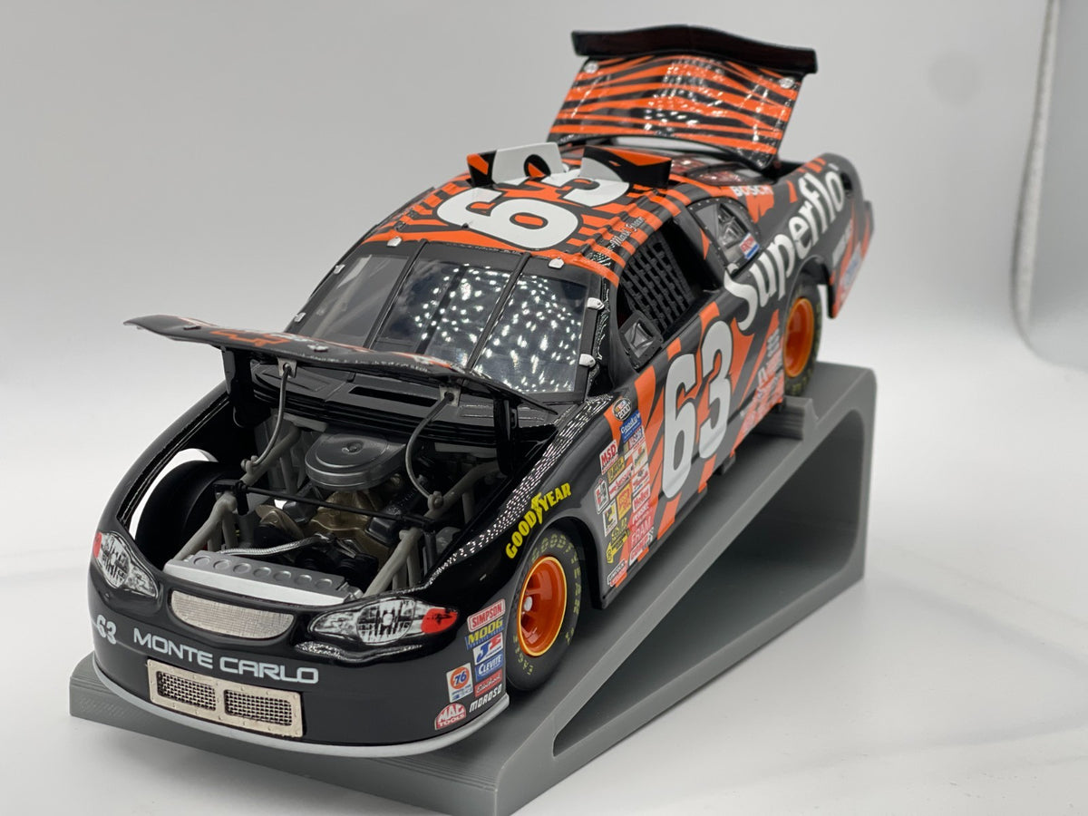 Mark Green #63 Exxon Superflo 2000 Monte Carlo Team Caliber Owners Series 1:24