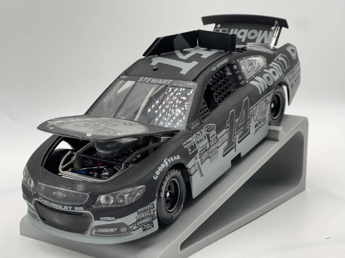 Tony Stewart #14 Bass Pro Shops 2013 SS ARC Stealth 1 of 314 DIN 158 - original photograph 2