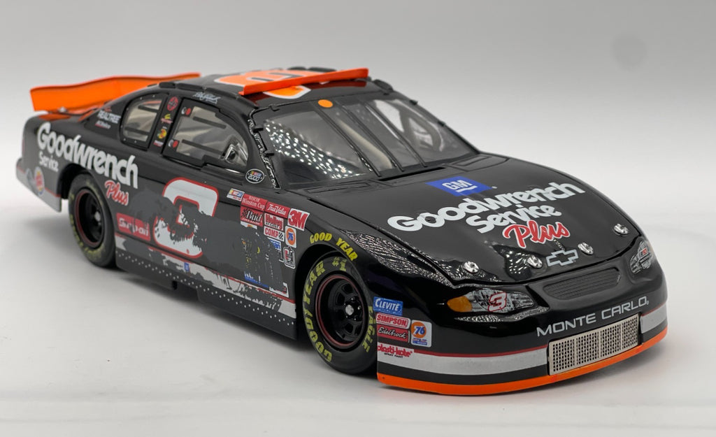 Dale Earnhardt #3 GM Goodwrench 76th Win Raced Version 2000 Monte Carlo Loose - original photograph 5