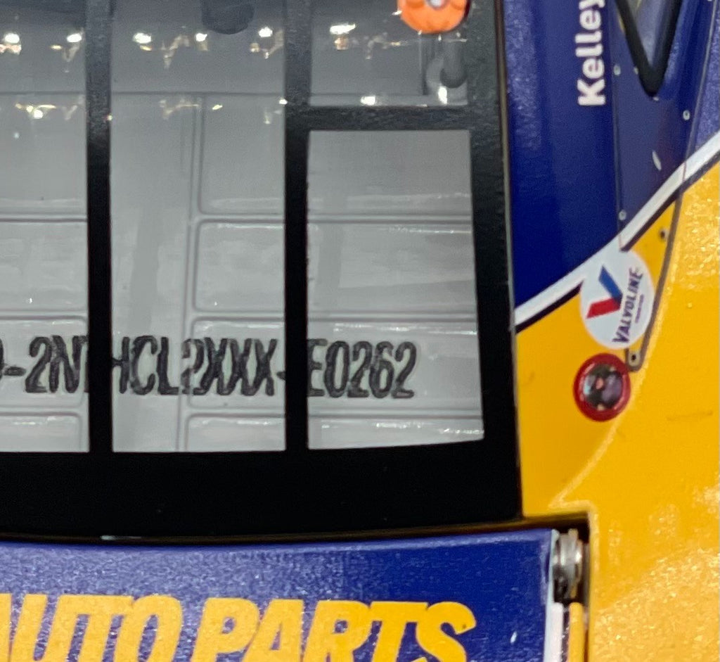 Chase Elliott #9 NAPA Throwback 2022 Camaro ZL1 ELITE 1:24 1/309 DIN 262