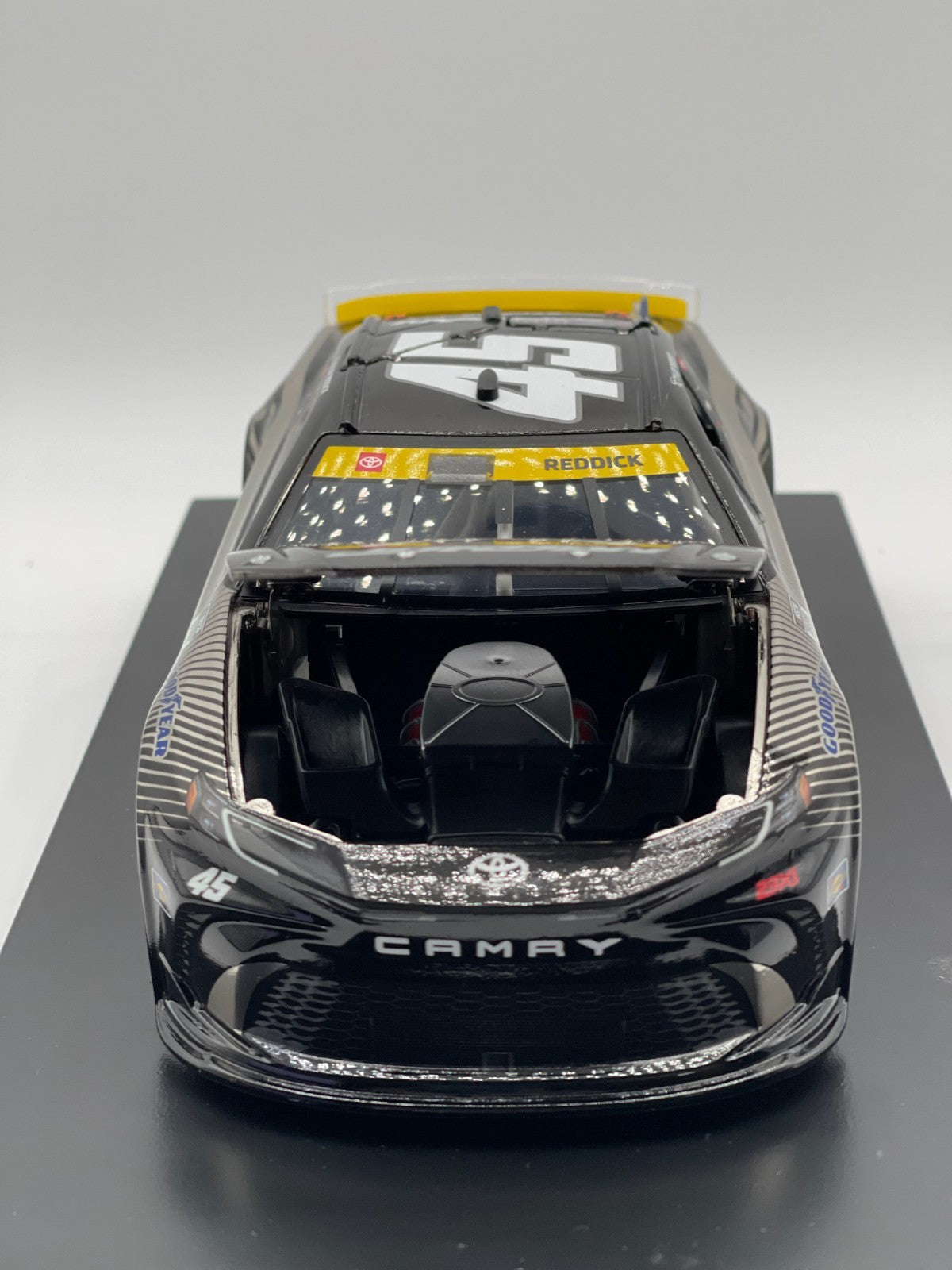 Tyler Reddick #45 Jordan Brand Black 2024 Camry Color Chrome 1:24 1/120 DIN 17 - original photograph 3