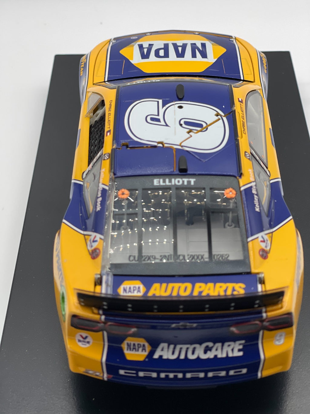 Chase Elliott #9 NAPA Throwback 2022 Camaro ZL1 ELITE 1:24 1/309 DIN 262
