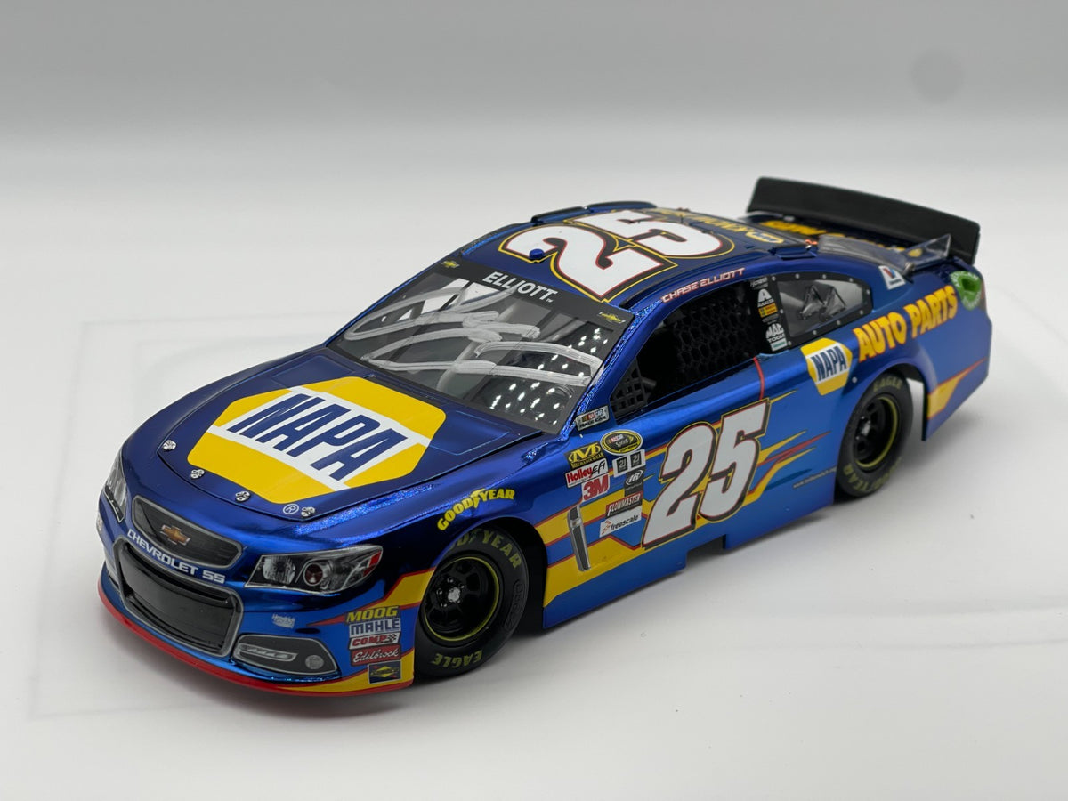 Chase Elliott #25 NAPA 2015 SS Color Chrome Auto 1:24 NASCAR Diecast