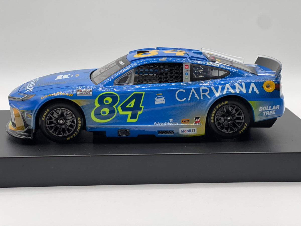 Jimmie Johnson #84 Carvana 2026 Camry Autographed 1:24 1/264 DIN 9
