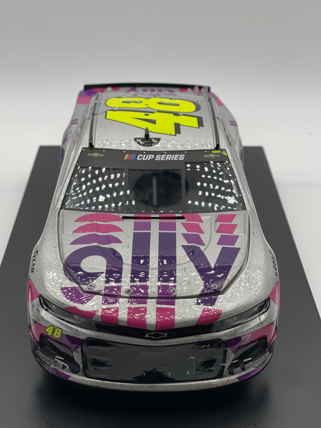 Jimmie Johnson #48 Ally Finale Race Version 2020 Camaro ELITE 1:24 1/590 - original photograph 2