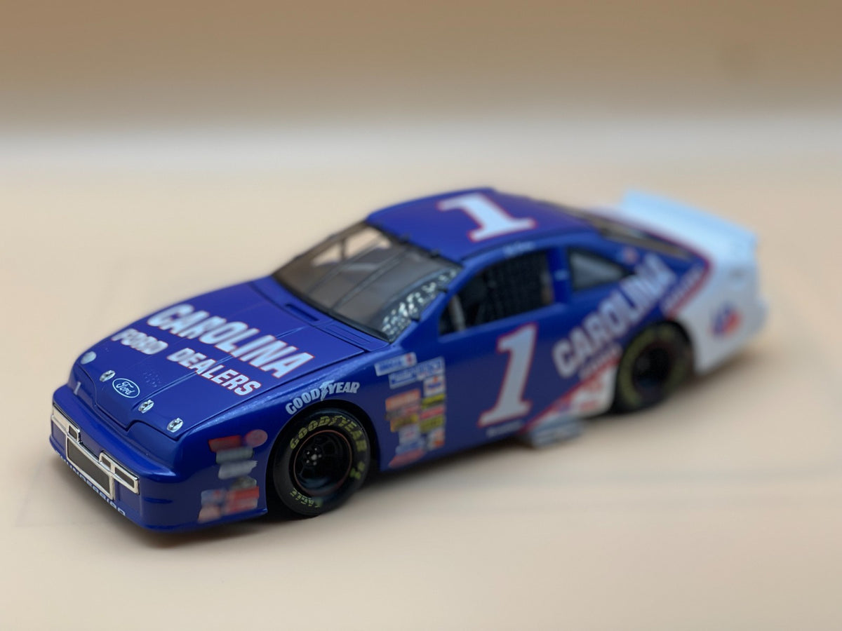 Jeff Gordon #1 Carolina Ford 1991 Ford 124 Limited Edition NASCAR Diecast Rookie