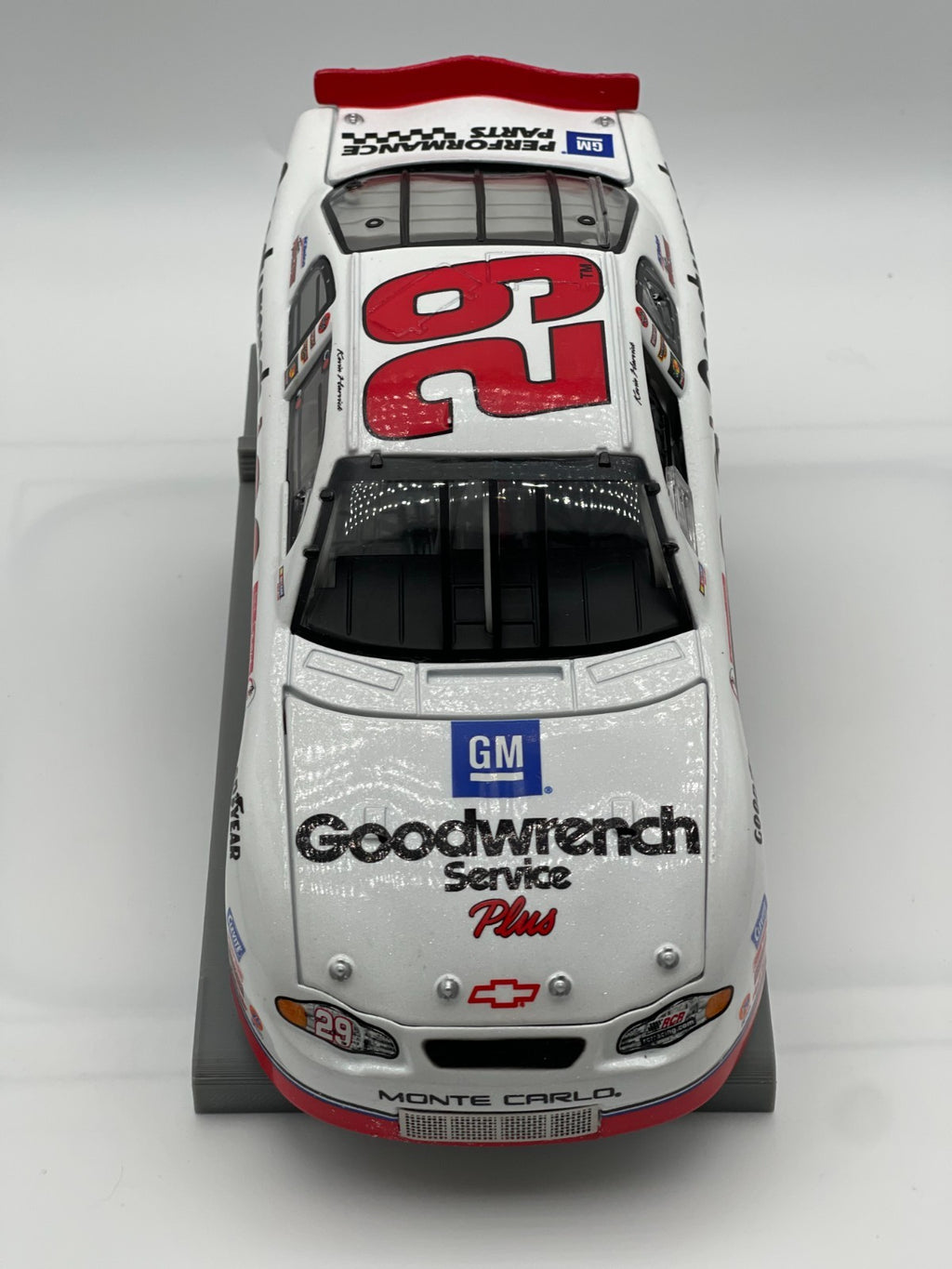 Kevin Harvick #29 GM Goodwrench 2001 Rookie of the Year Monte Carlo 1:24 NASCAR - original photograph 4