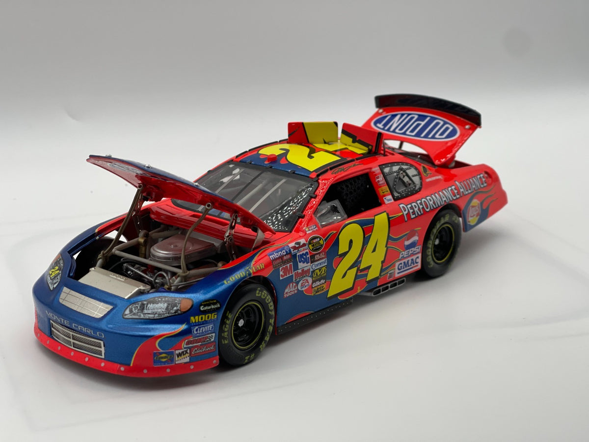 Jeff Gordon #24 DuPont Performance Alliance 2005 Monte Carlo ELITE 1:24 1/1500
