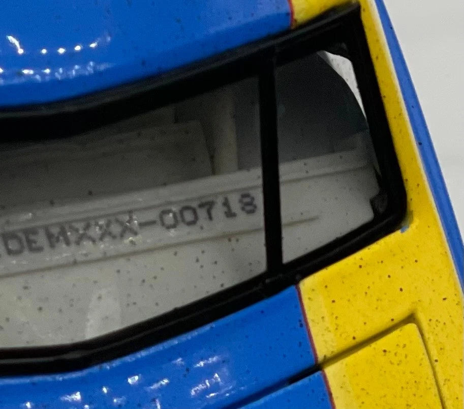 Dale Earnhardt #2 Mike Curb 1980 Monte Carlo 1:24 1/7003 NASCAR Diecast - original photograph 7