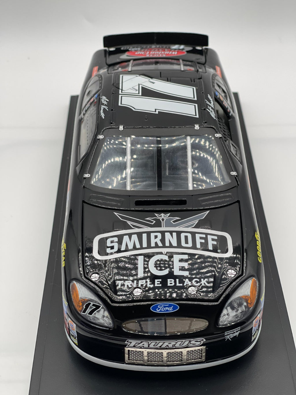 Matt Kenseth #17 Smirnoff Ice Triple Black 2003 Taurus Winston Cup Champion 1:24 - original photograph 4
