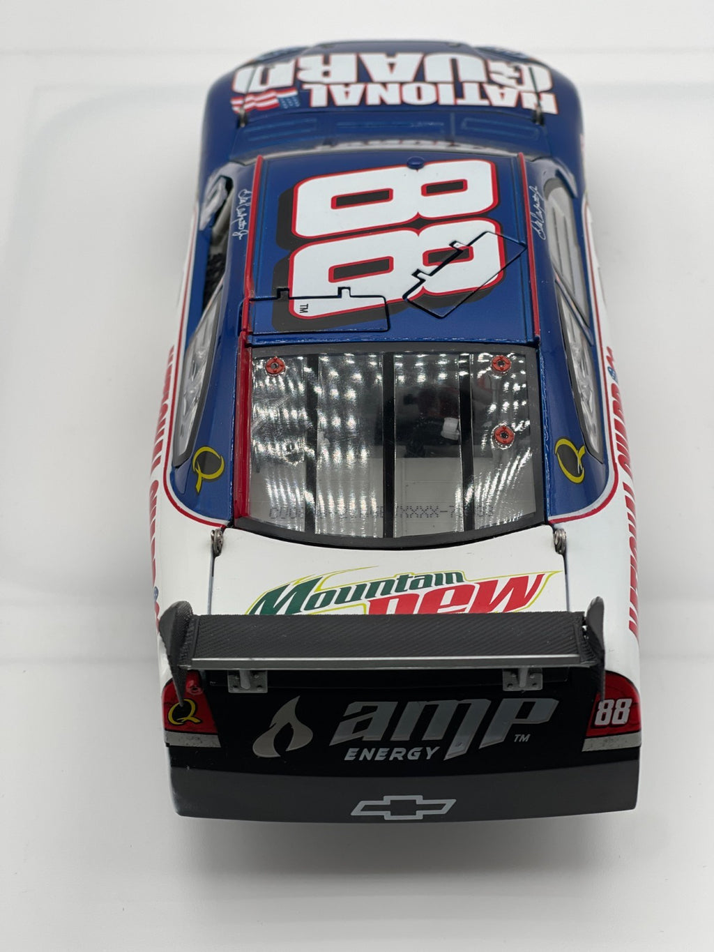 Dale Earnhardt Jr. #88 National Guard 2008 Impala SS COT 1:24 - Loose RF Tire - original photograph 6