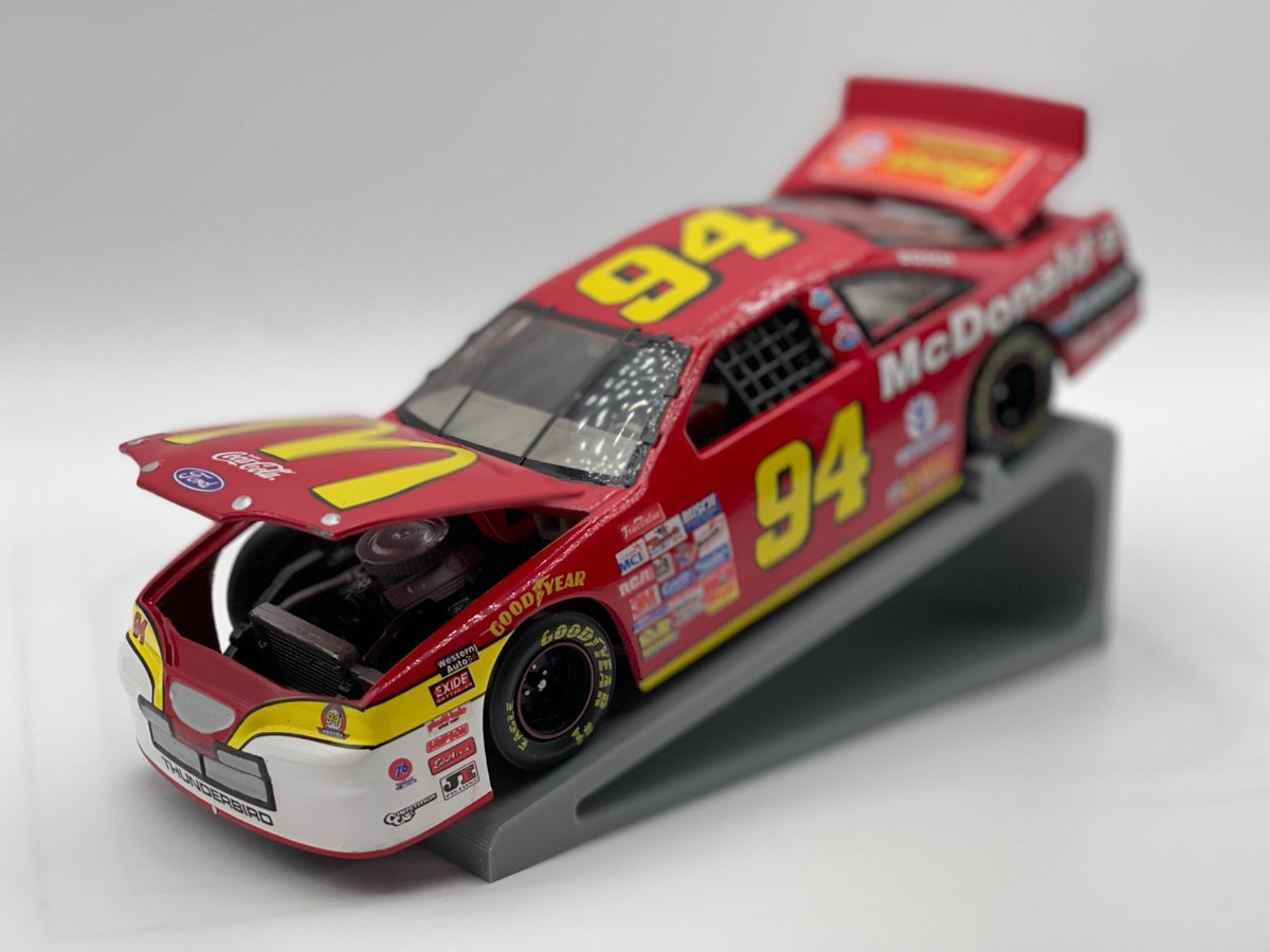 Bill Elliott #94 McDonald's 1997 Thunderbird 1:24 NASCAR Diecast 1/3500