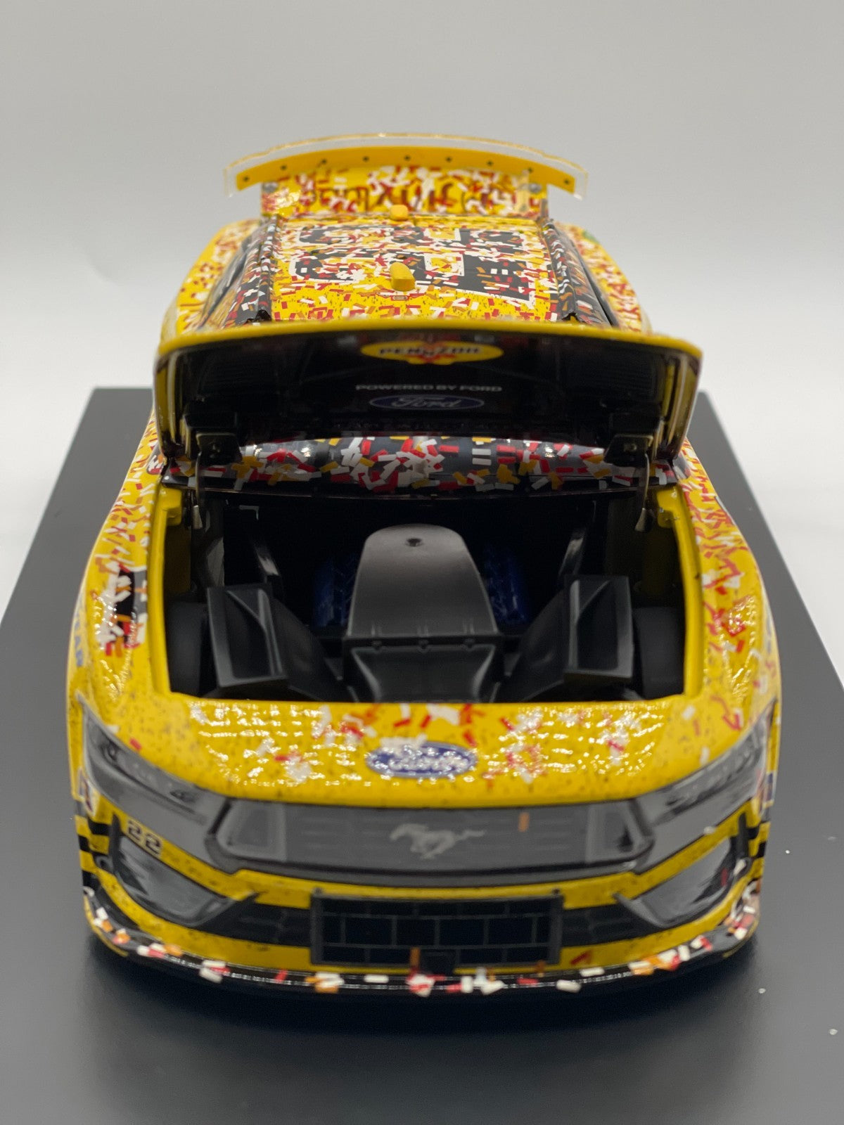 Joey Logano #22 Pennzoil Vegas Win 2024 Mustang ELITE 1:24 1/167 DIN 93