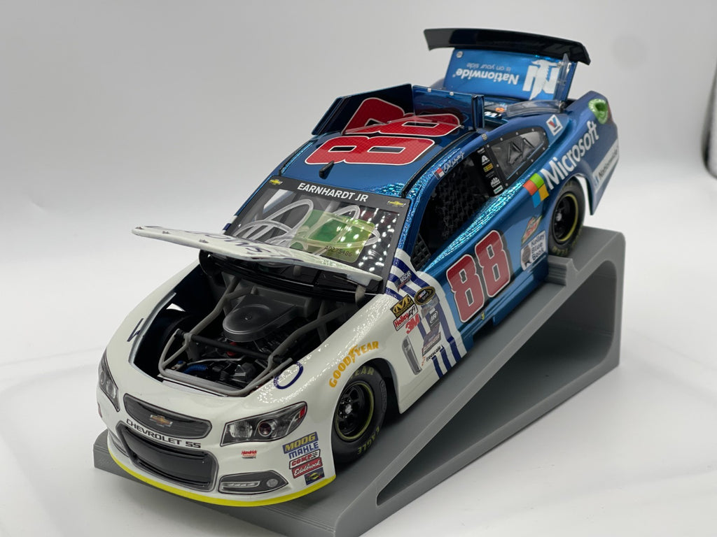 Dale Earnhardt Jr. #88 Microsoft 2015 SS Color Chrome Auto 1:24 1/100 NASCAR Diecast