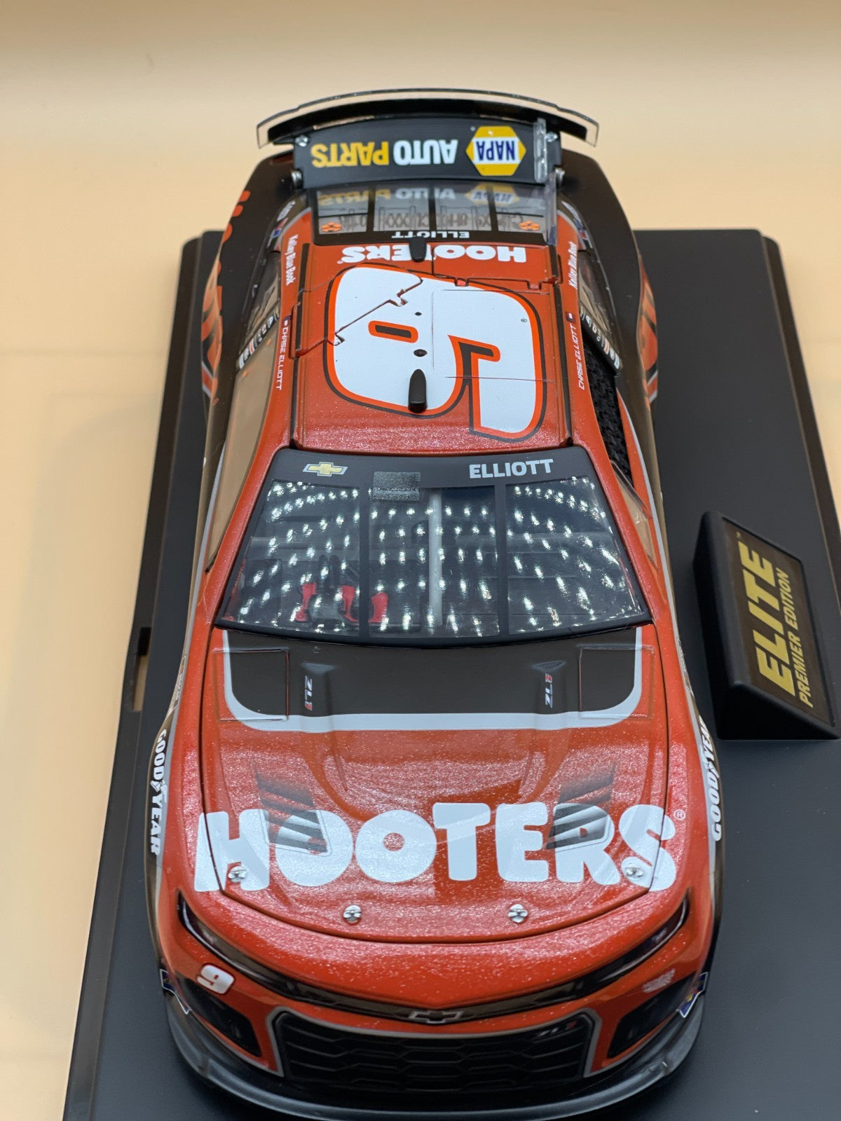 Chase Elliott #9 Hooters 2024 Camaro ZL1 ELITE Premier 1 of 144 RARE Diecast