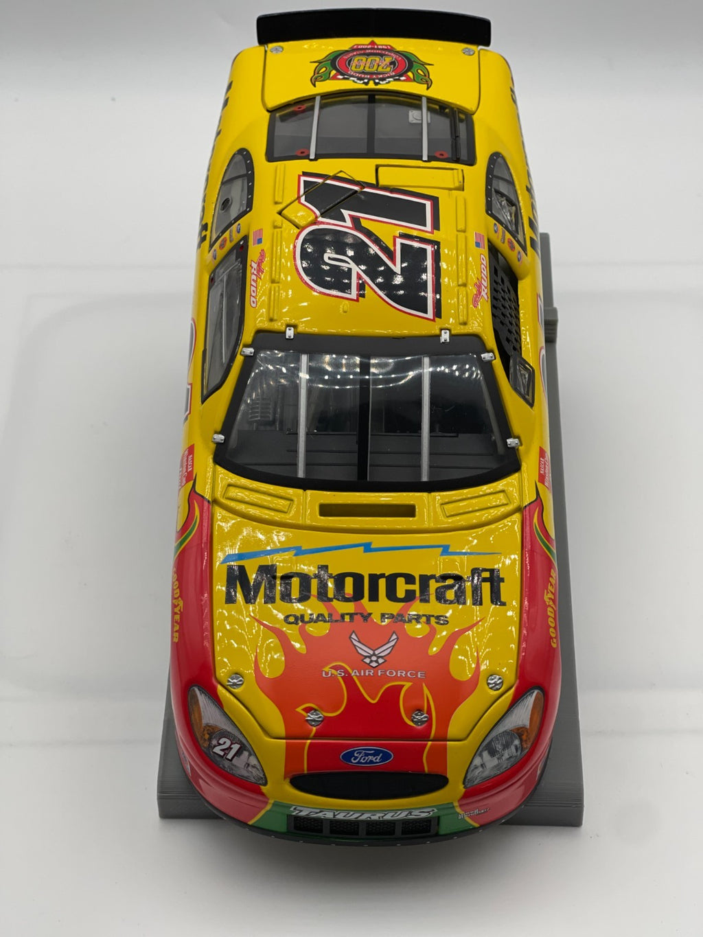 Ricky Rudd #21 Motorcraft 700 Starts 2003 Taurus Team Caliber Owners 1:24