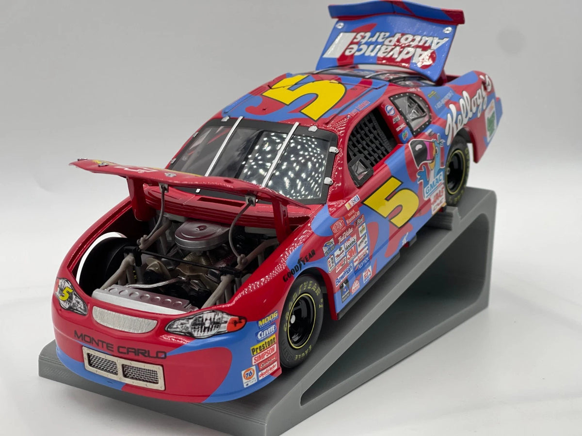 Terry Labonte #5 Kellogg's Froot Loops 2000 Monte Carlo Team Caliber Owners Series 1/3120 - original photograph 2