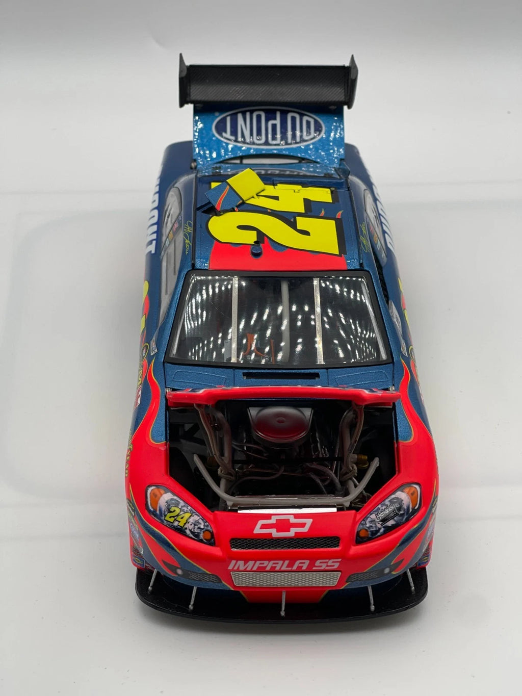 Jeff Gordon #24 DuPont 2008 Impala SS ELITE 1:24 1/1200 DIN 204 - original photograph 4