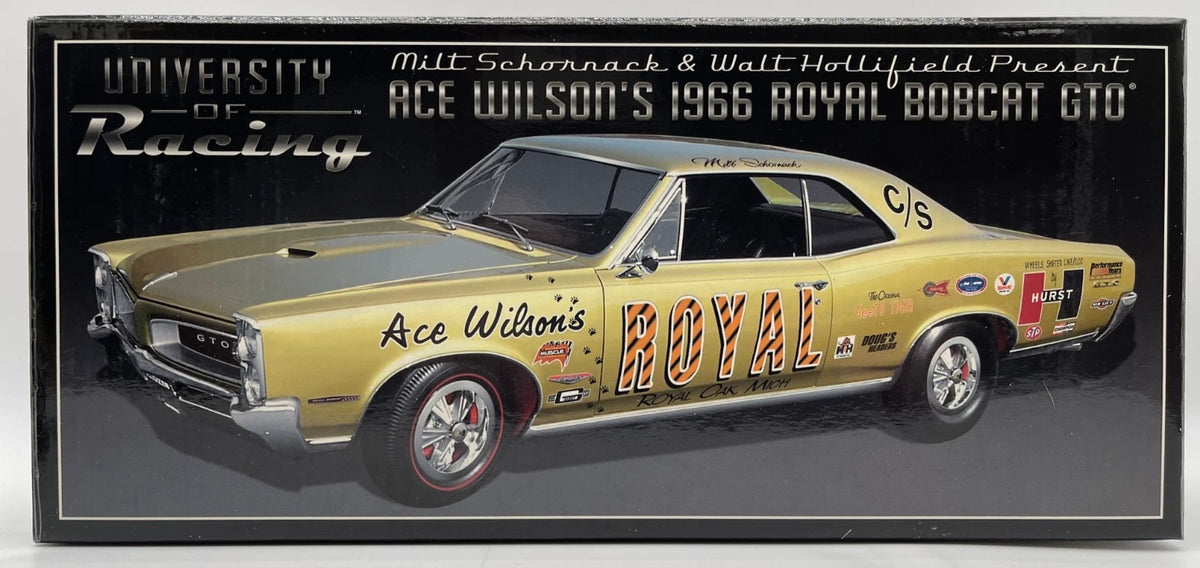 Milt Schornack & Walt Holyfield Present Ace Wilson's 1966 Royal Bobcat GTO - original photograph 10