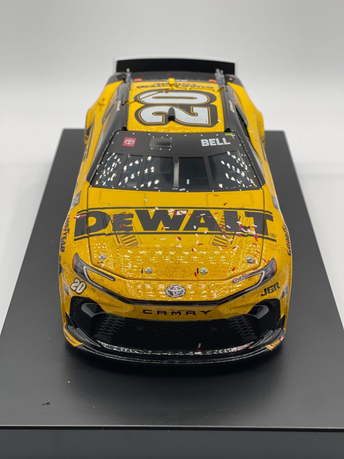 Christopher Bell #20 DeWalt Atlanta Win 2025 Camry 1:24 NASCAR 1/828 DIN 661