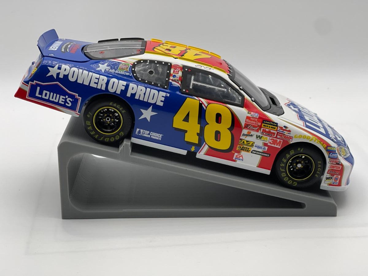 Jimmie Johnson #48 Lowe's Power of Pride 2003 Monte Carlo Team Caliber 1/2400