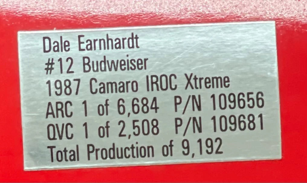 Dale Earnhardt #12 Budweiser 1987 Camaro IROC Xtreme 1:24 Red Chrome 1/9192 - original photograph 8