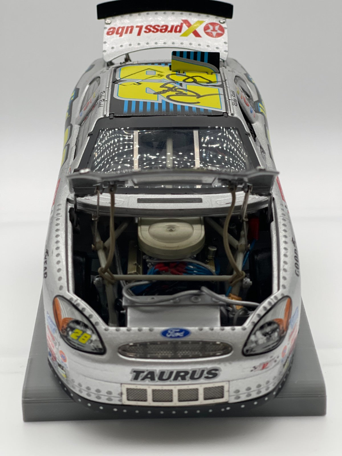 Ricky Rudd #28 Havoline Ironman 2002 Taurus ELITE Autographed 1:24 1/804