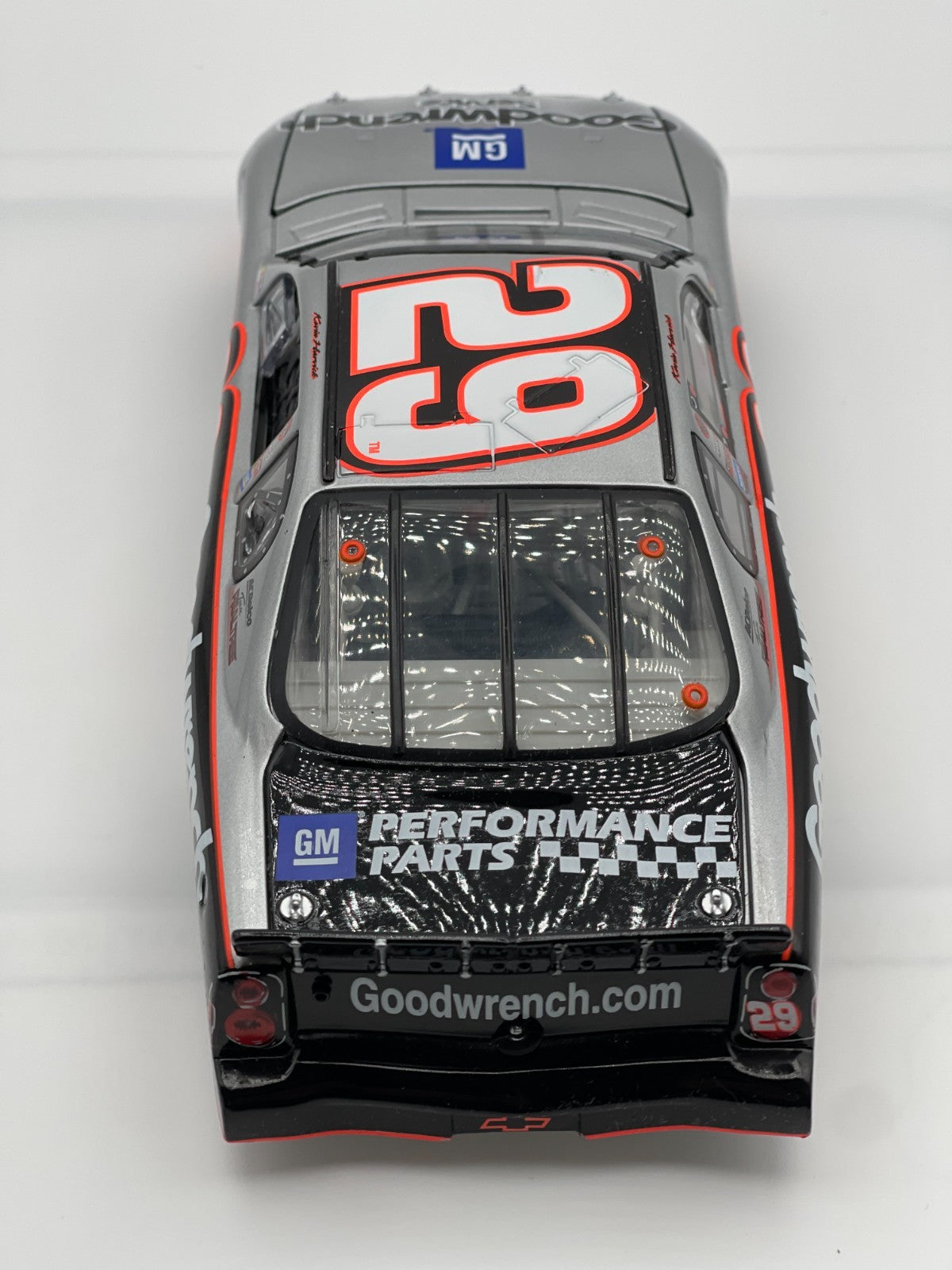 Kevin Harvick #29 GM Goodwrench Service 2002 Monte Carlo 1:24 NASCAR Diecast - original photograph 6