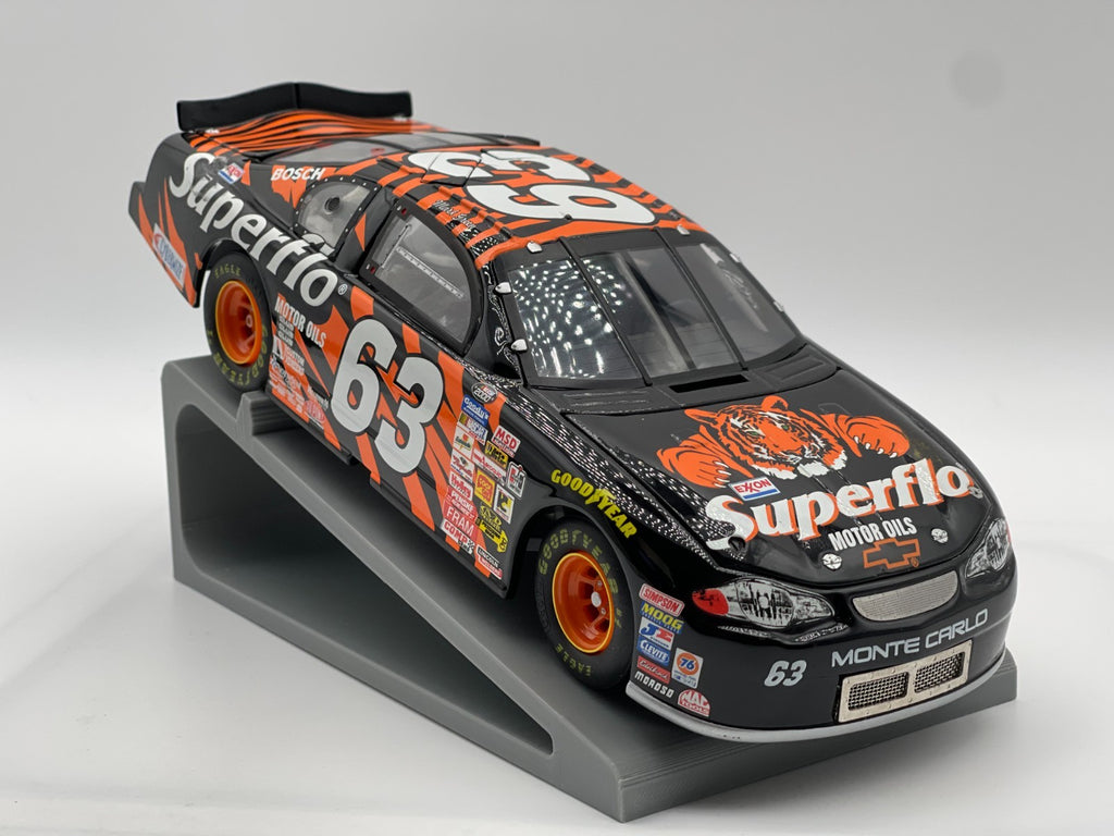 Mark Green #63 Exxon Superflo 2000 Monte Carlo Team Caliber Owners Series 1:24