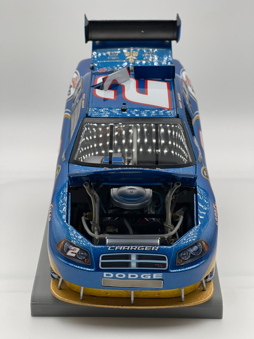 Kurt Busch #2 Miller Lite 2010 Charger ELITE 1:24 1/100 DIN 13
