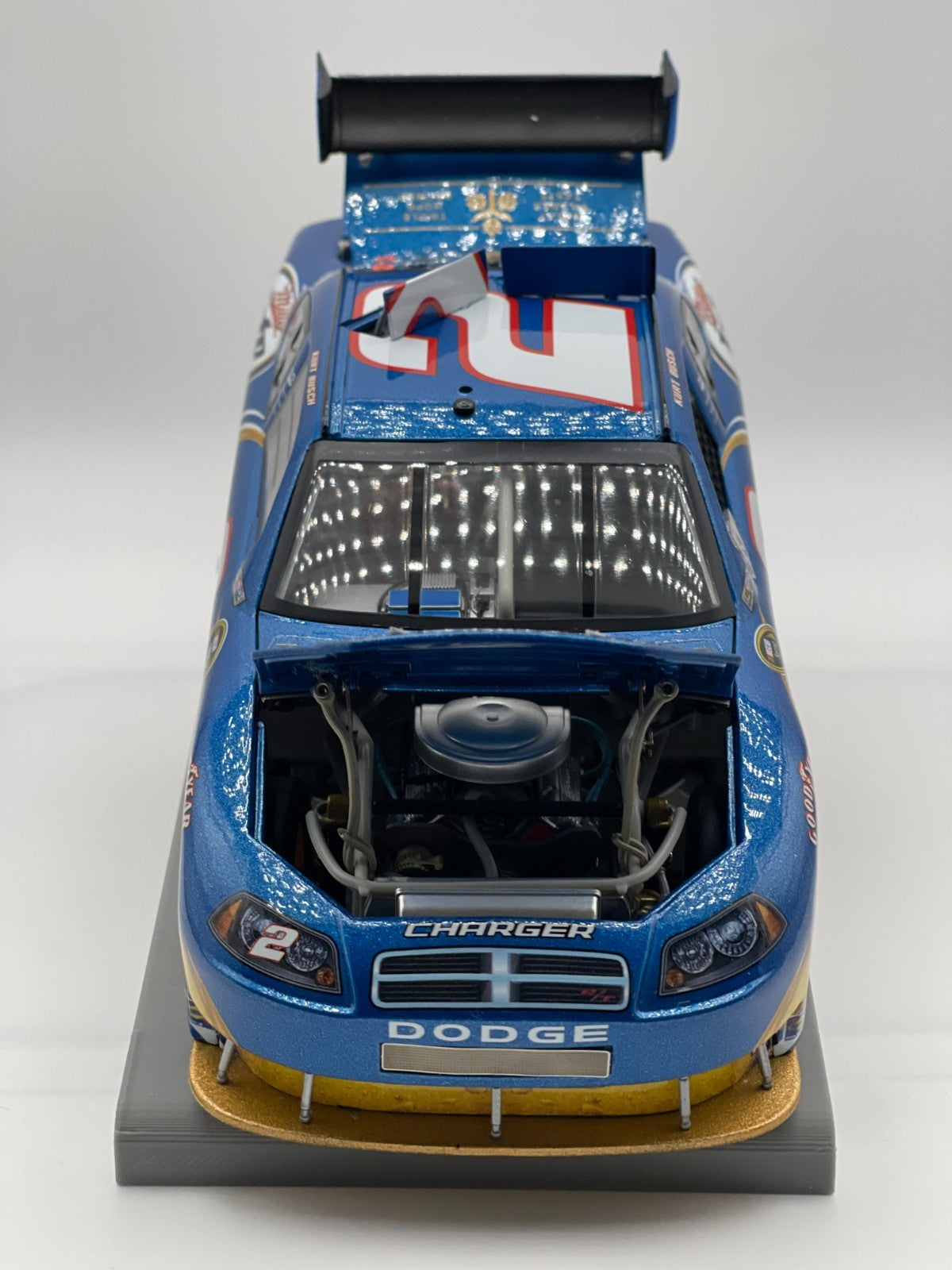 Kurt Busch #2 Miller Lite 2010 Charger ELITE 1:24 1/100 DIN 13