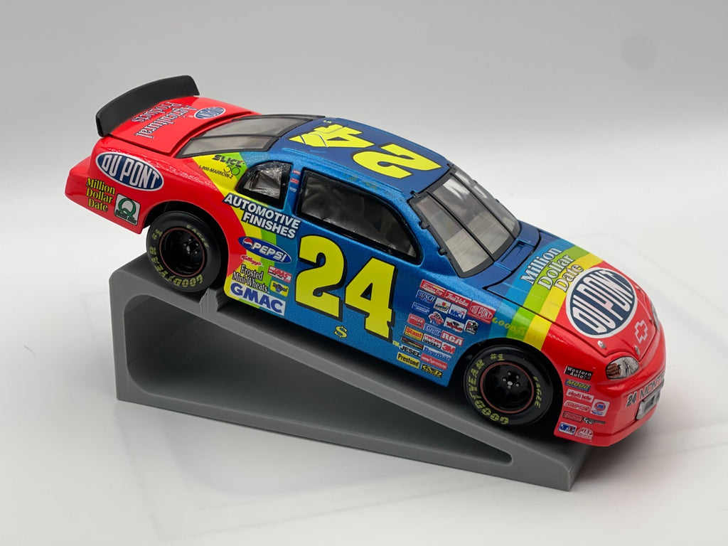 Jeff Gordon #24 DuPont Million Dollar Date 1997 Monte Carlo 1:24 NASCAR 1/15000