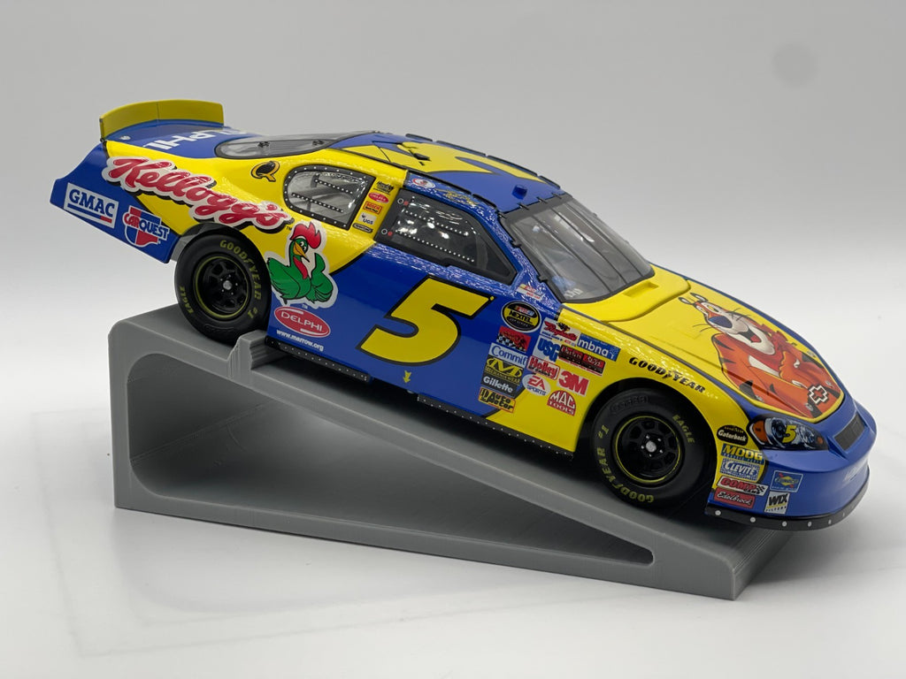 Kyle Busch #5 Kellogg's 2006 Monte Carlo Club Car 1:24 1/288 DIN 156