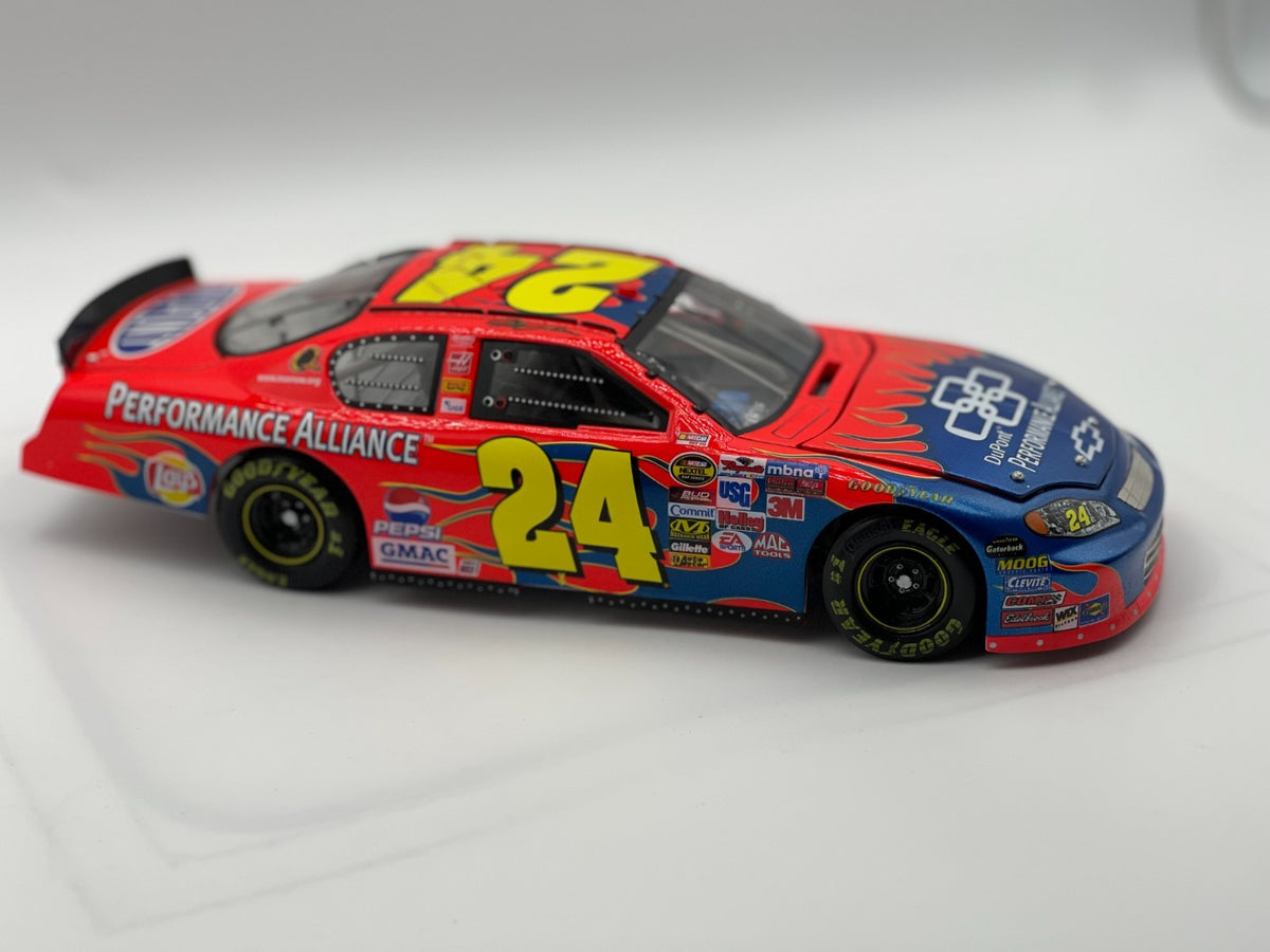 Jeff Gordon #24 DuPont Performance Alliance 2005 Monte Carlo ELITE 1:24 1/1500