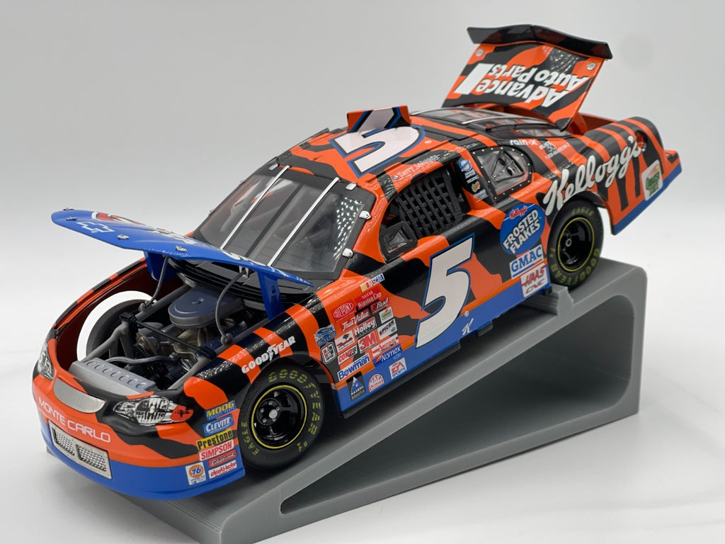 Terry Labonte #5 Kellogg's Frosted Flakes 2000 Monte Carlo Owners Series 1/2340