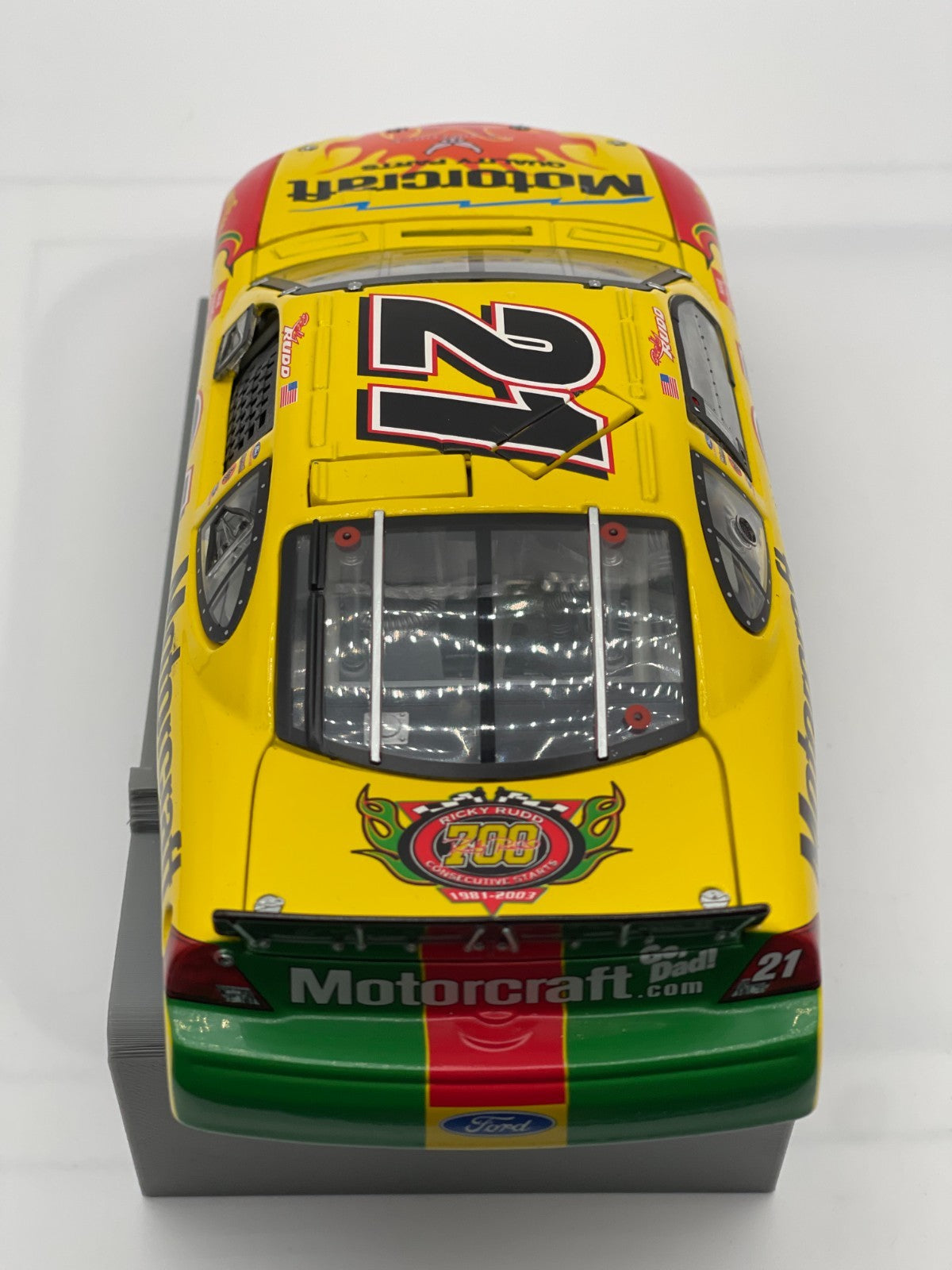 Ricky Rudd #21 Motorcraft 700 Starts 2003 Taurus Team Caliber Owners 1:24
