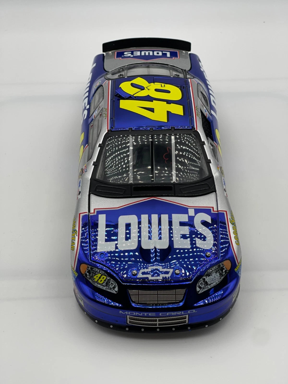 Jimmie Johnson #48 Lowe's 2004 Monte Carlo ELITE Color Chrome 1/480 DIN 327 - original photograph 5