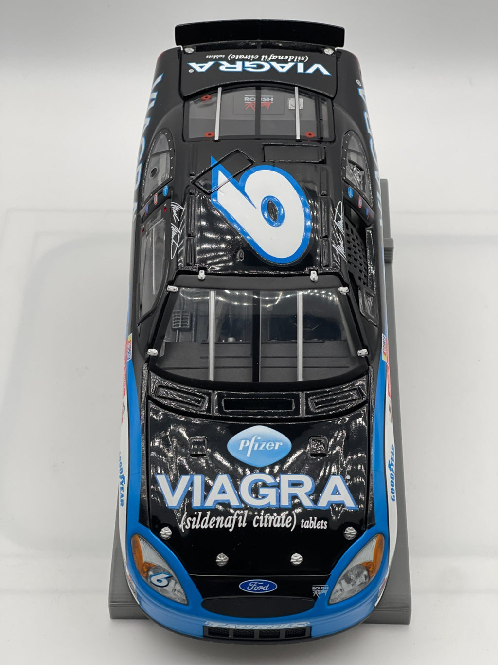 Mark Martin #6 Viagra 2003 Taurus Team Caliber Owners Series 1:24 NASCAR