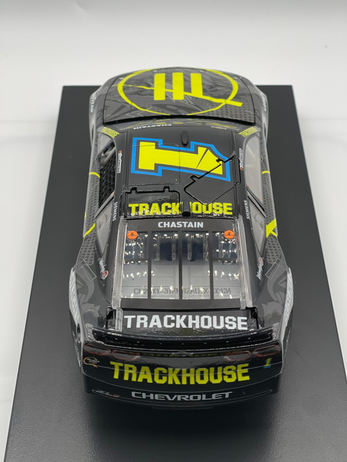 Ross Chastain #1 Trackhouse 2025 Chevrolet Autographed 1:24 1/216 DIN 134