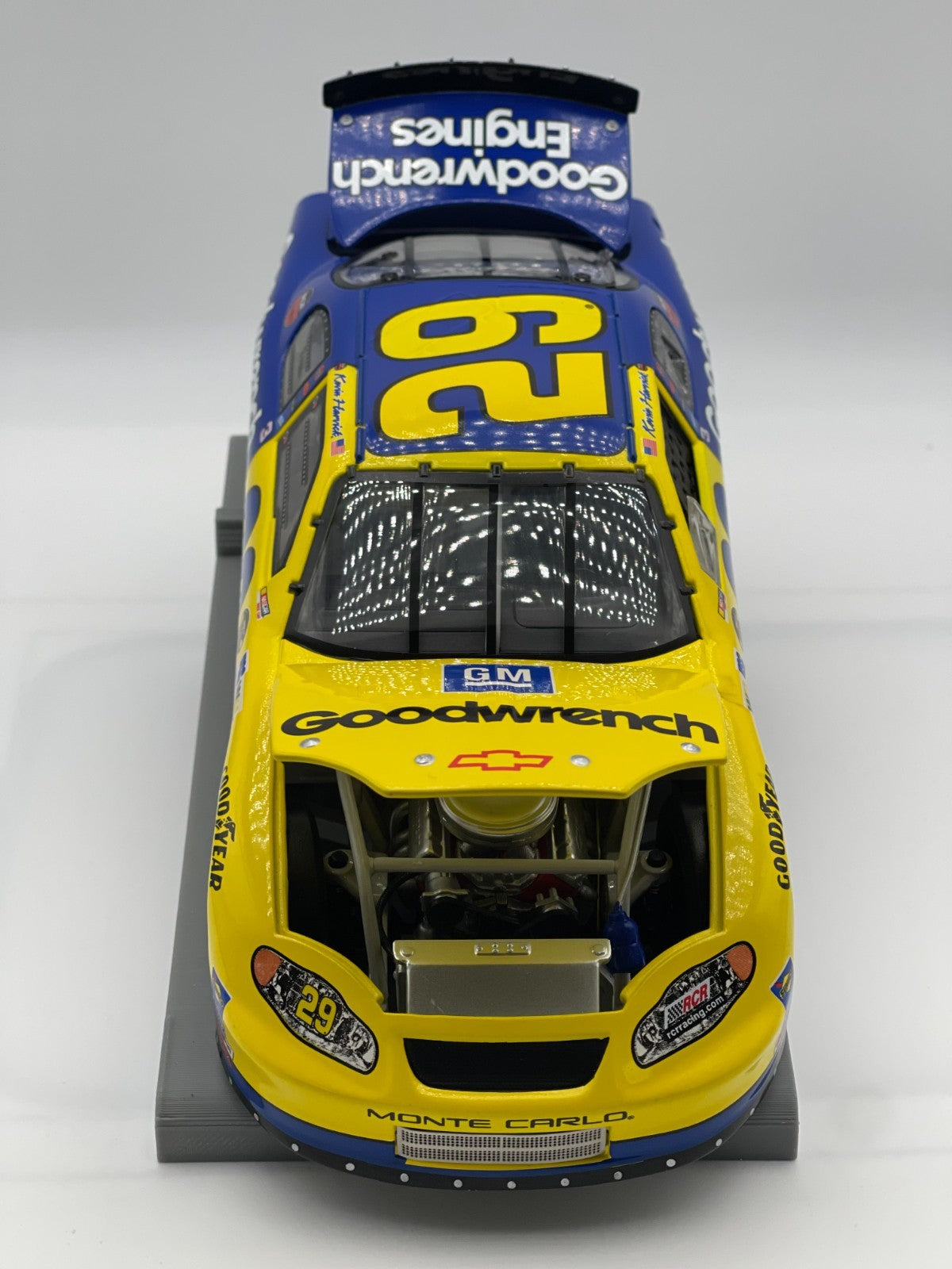Kevin Harvick #29 GM Goodwrench 2004 Monte Carlo RCR 35th Anniv 1:24 NASCAR