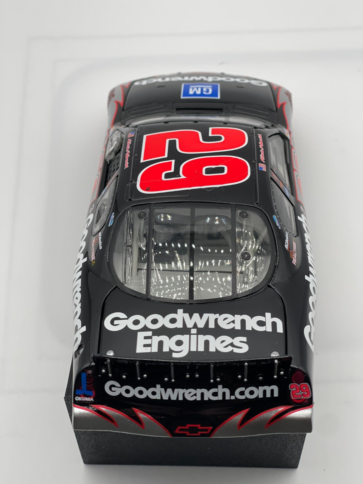 Kevin Harvick #29 GM Goodwrench 2004 Monte Carlo 1:24 NASCAR Diecast - original photograph 7