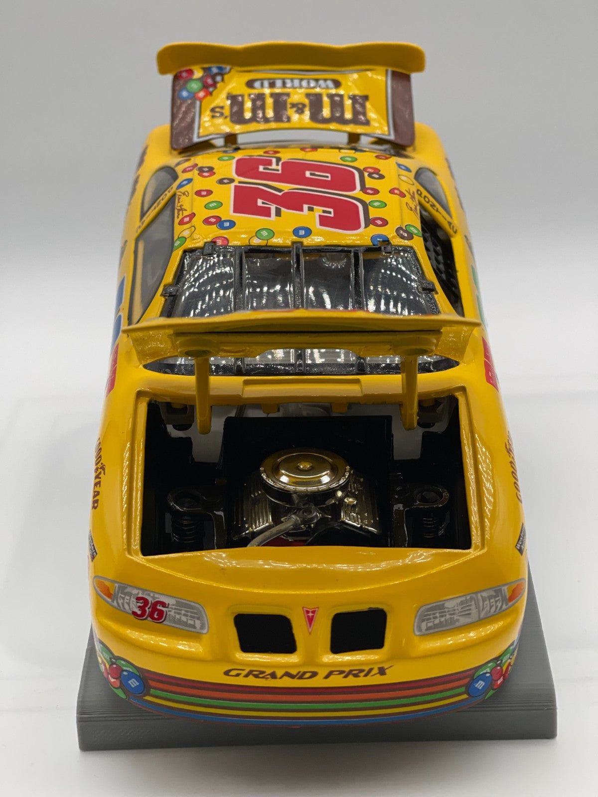 Ernie Irvan #36 M&M's 1998 Pontiac Grand Prix 1:24 NASCAR Diecast 1 of 10000
